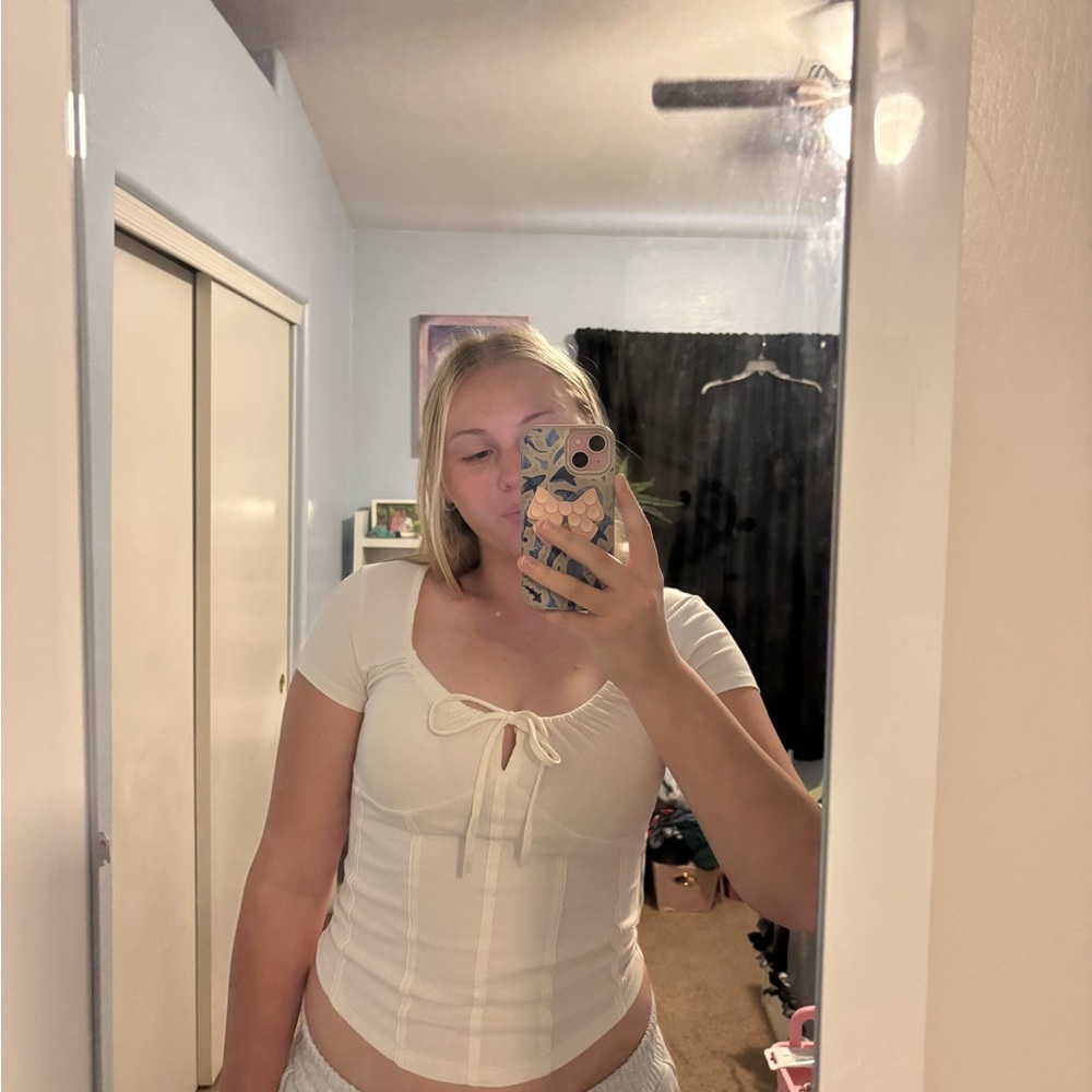 Rue21 White Ribbed Scoop Neck Crop Top